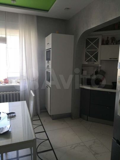 3-к. квартира, 104 м², 14/14 эт.