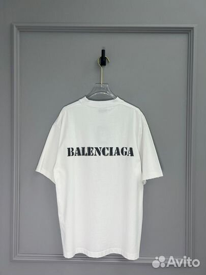 Футболка женская Balenciaga