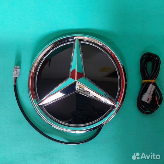 Mercedes эмблема в решетку 166,164,213,218,205,204