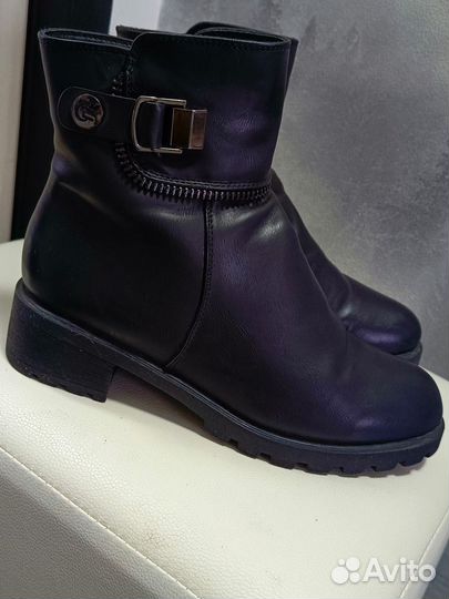 Ботинки женские
