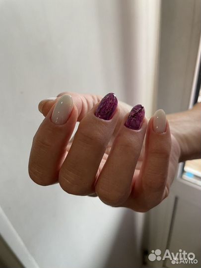 Маникюр с покрытием гель-лаком