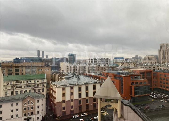 Сдам офисное помещение, 357 м²