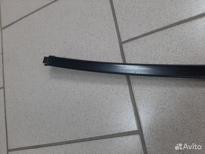 Направляющая стекла задняя правая Rav4 40 2012-19