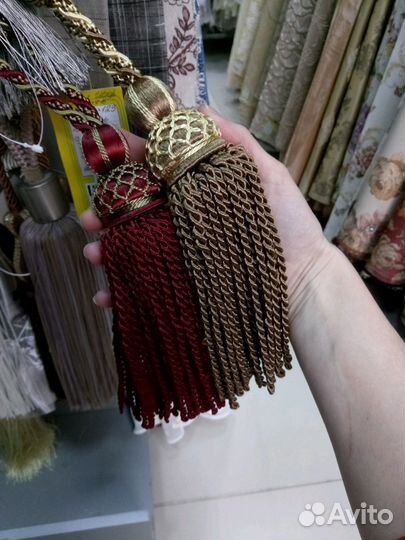 Кисти для подхвата штор