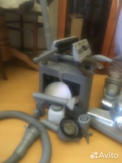 Пылесос Кирби