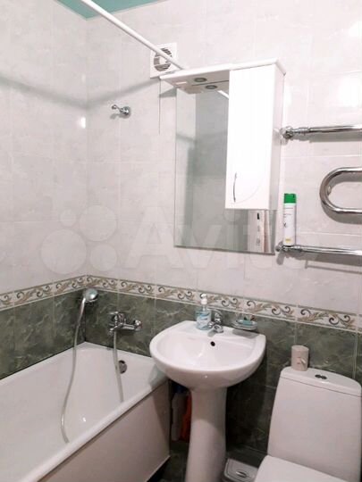 2-к. квартира, 42 м², 3/5 эт.