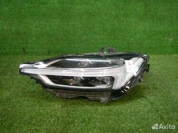 Фара левая Volvo XC60