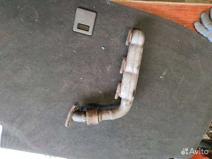 Выпускной коллектор Mercedes-Benz C-Класс