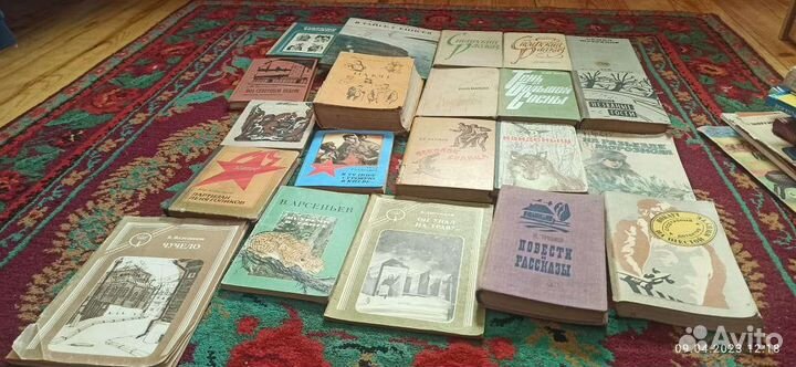 Старые книги