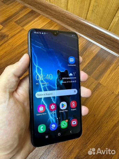 Самсунг А10 32гб