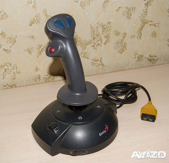 Genius Flight2000 F-16