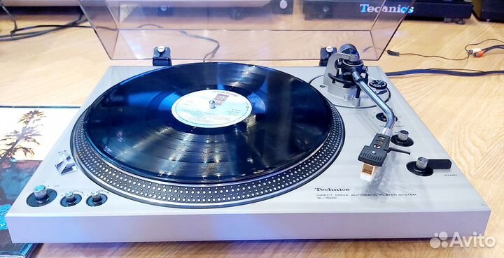 Проигрыватель винила Technics SL-1600 Япония Хорош