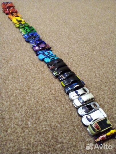 Игрушечные машинки