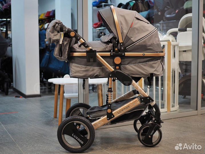 Коляска Luxmom