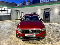 Volkswagen Tiguan 2.0 AMT, 2020, 110 000 км, с пробегом, цена 2 900 000 руб.