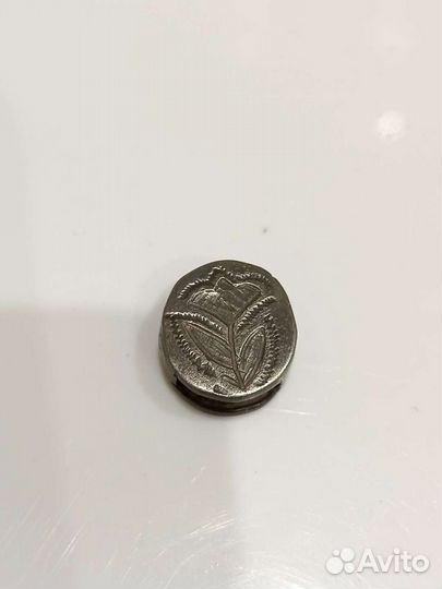 Пломба и цепь