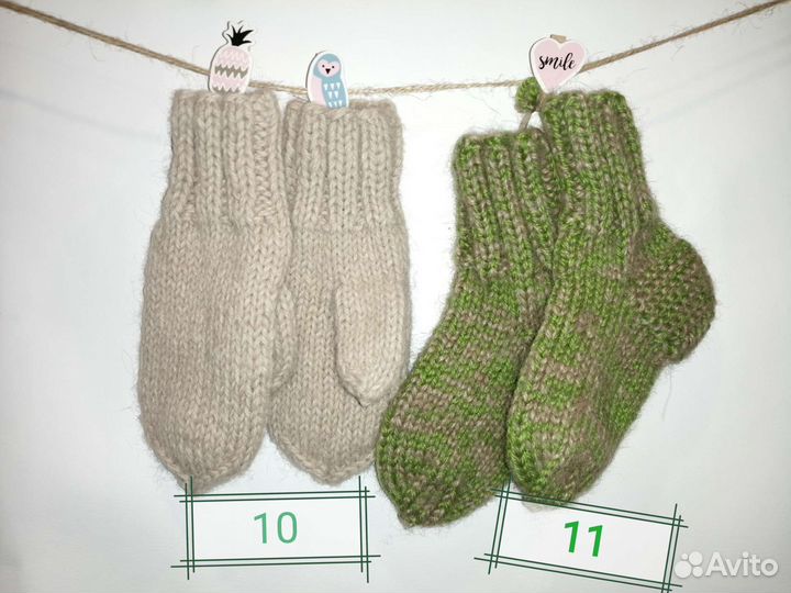 Вязаные пинетки, варежки, носки для детей