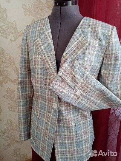 Пиджак женский