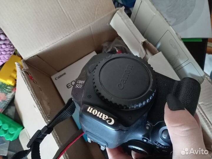 Зеркальный фотоаппарат canon eos 600d