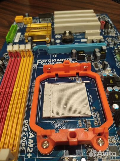 Gigabyte GA-M52L-S3P