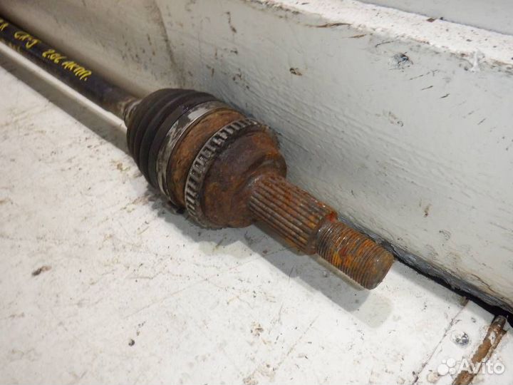 Привод задний левый Мазда