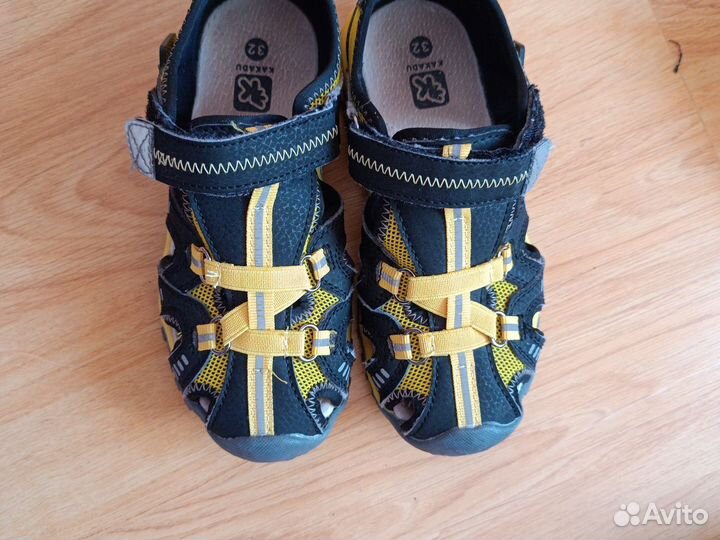 Кеды, сандалии для мальчиков 32