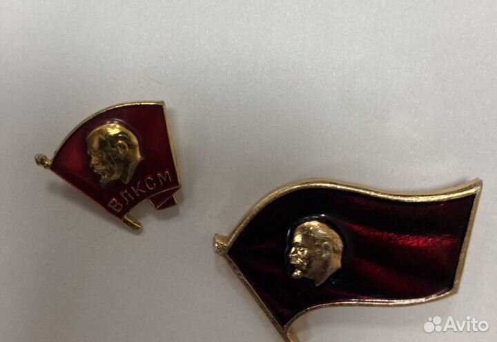 Значок ленин комсомол СССР