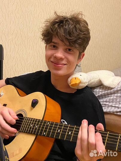 Преподаватель по гитаре (репетитор)