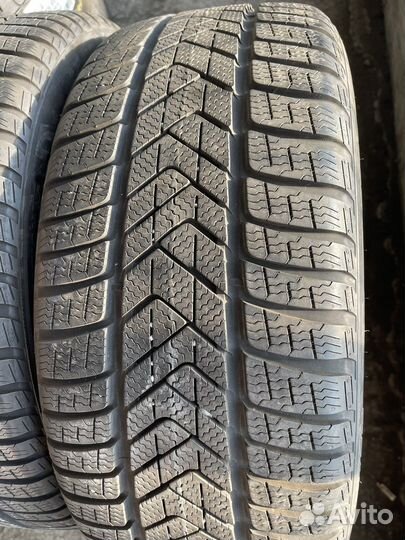 Pirelli Winter Sottozero 3 255/40 R20 101W