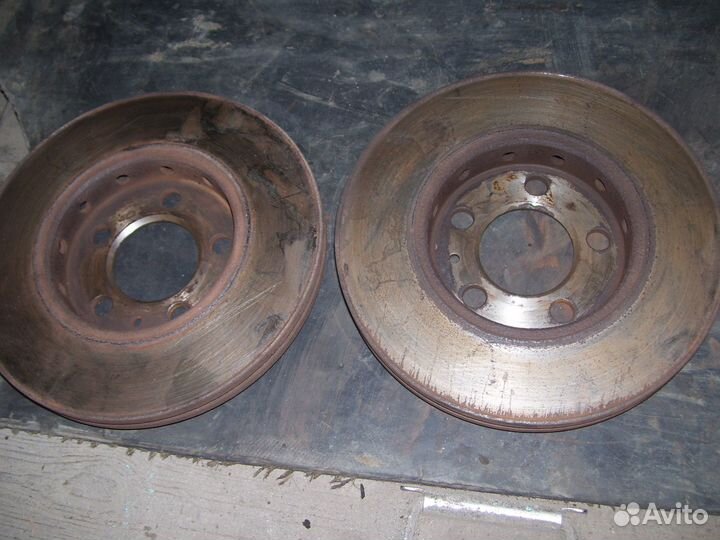 Шкода октавия А 4 диск тормозной