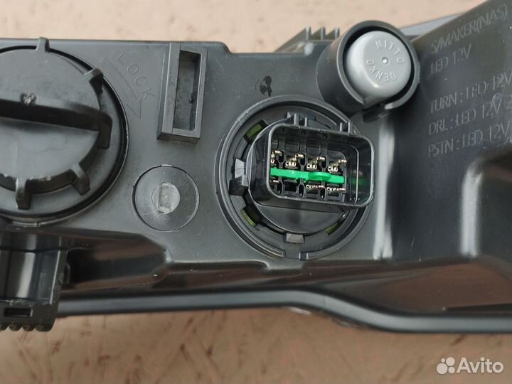 Фара правая Hyundai Palisade 1 (2018 - 2022)