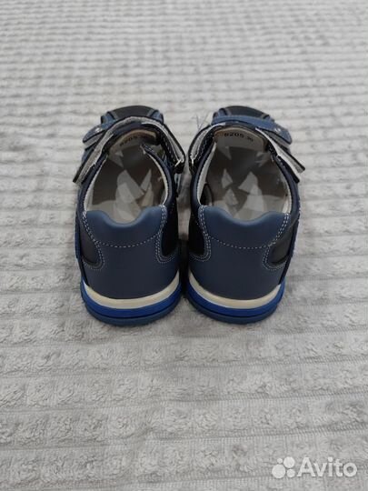 Сандалии для мальчика 30
