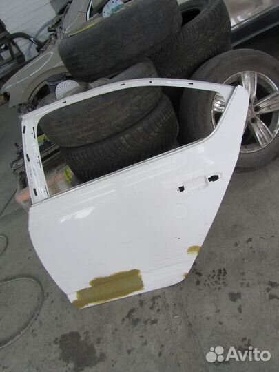 Дверь задняя левая skoda octavia a7