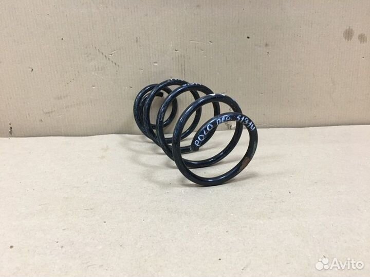 Пружина передняя Volkswagen Polo 5