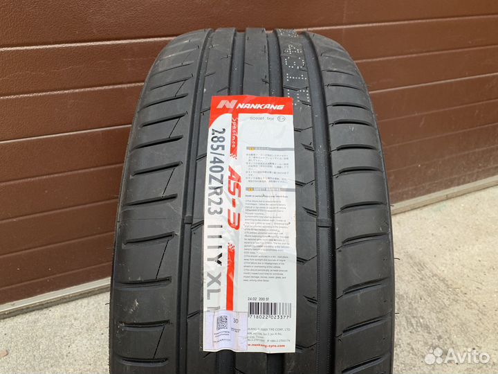 Nankang AS-2 285/40 R23 111Y