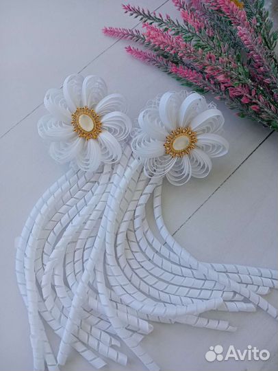 Нарядные белые банты