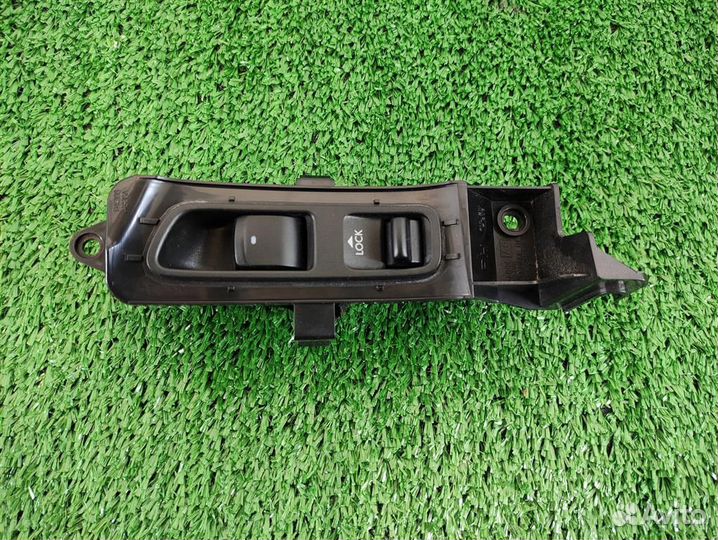 Кнопка стеклоподъемника Subaru Legacy/ Outback BP
