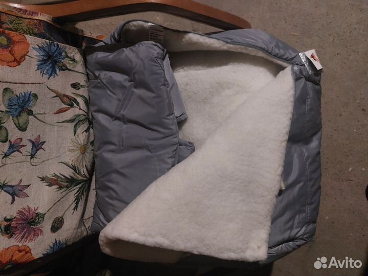Зимний конверт на овчине новый
