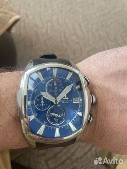 Продам часы Reef Tiger