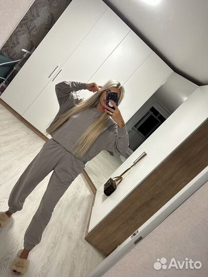 Спортивный костюм