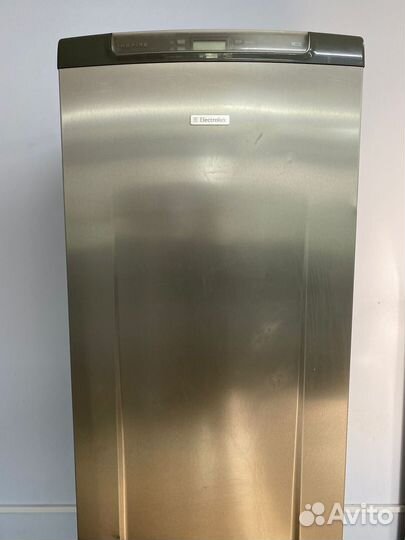 Холодильник «Electrolux» с гарантией