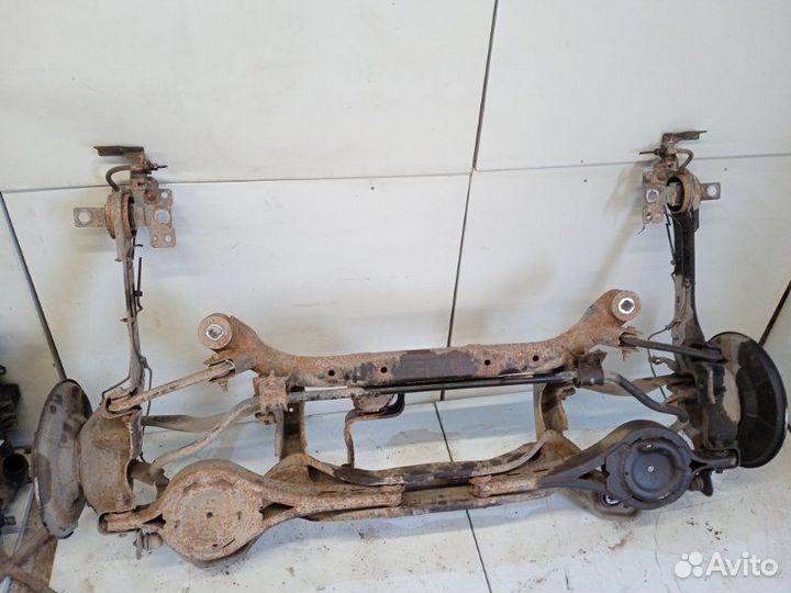 Балка задняя Ford Mondeo 3 2000-2003