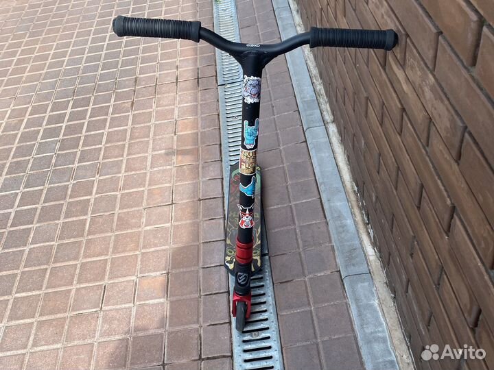 Трюковой самокат oxelo