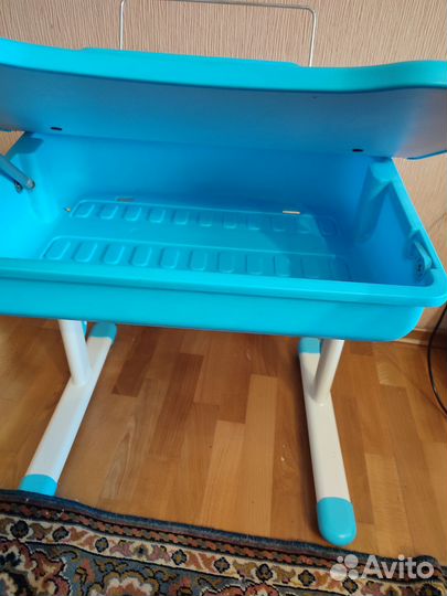 Письменный стол, парта растущая