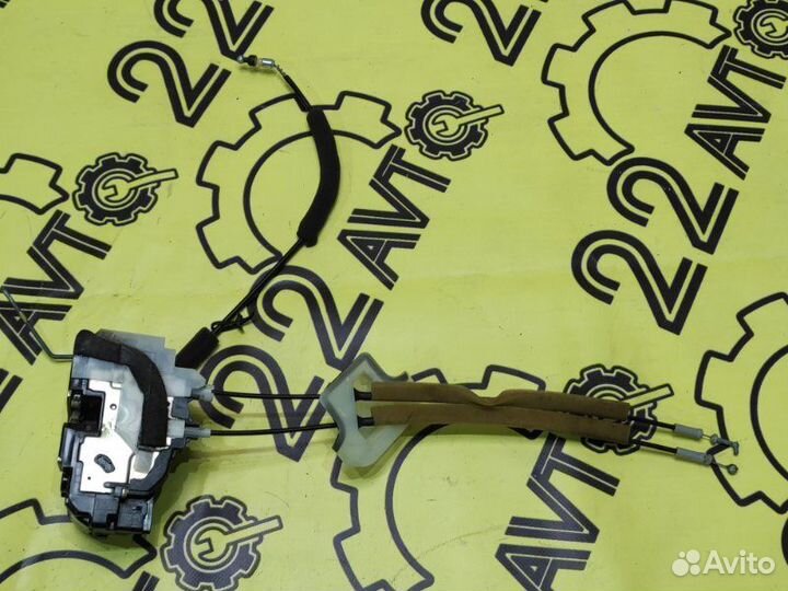 Замок двери передний левый Infiniti Fx35 S50