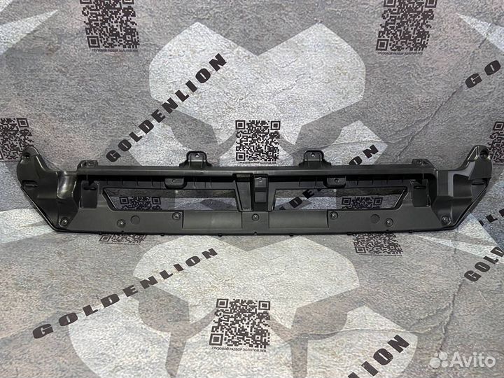 Решетка в переднюю панель передняя Man Tgx 2020