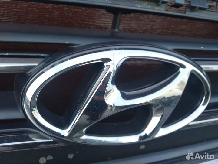 Решетка радиатора Хендай Элантра Hyundai Elantra