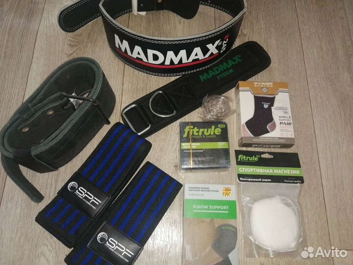 Спортивный инвентарь с закрытия отдела