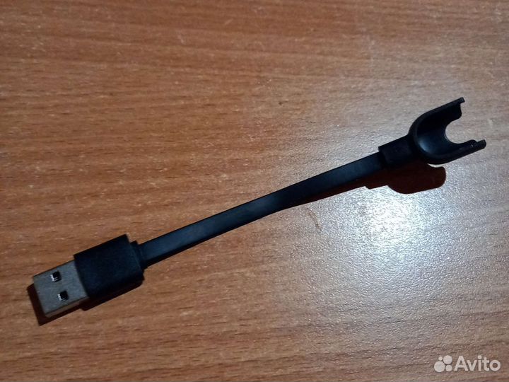 Зарядка для смарт часов и браслетов