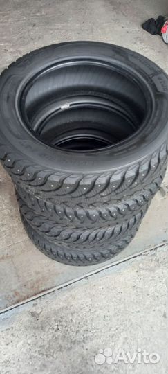 Sava Eskimo Stud 185/65 R15